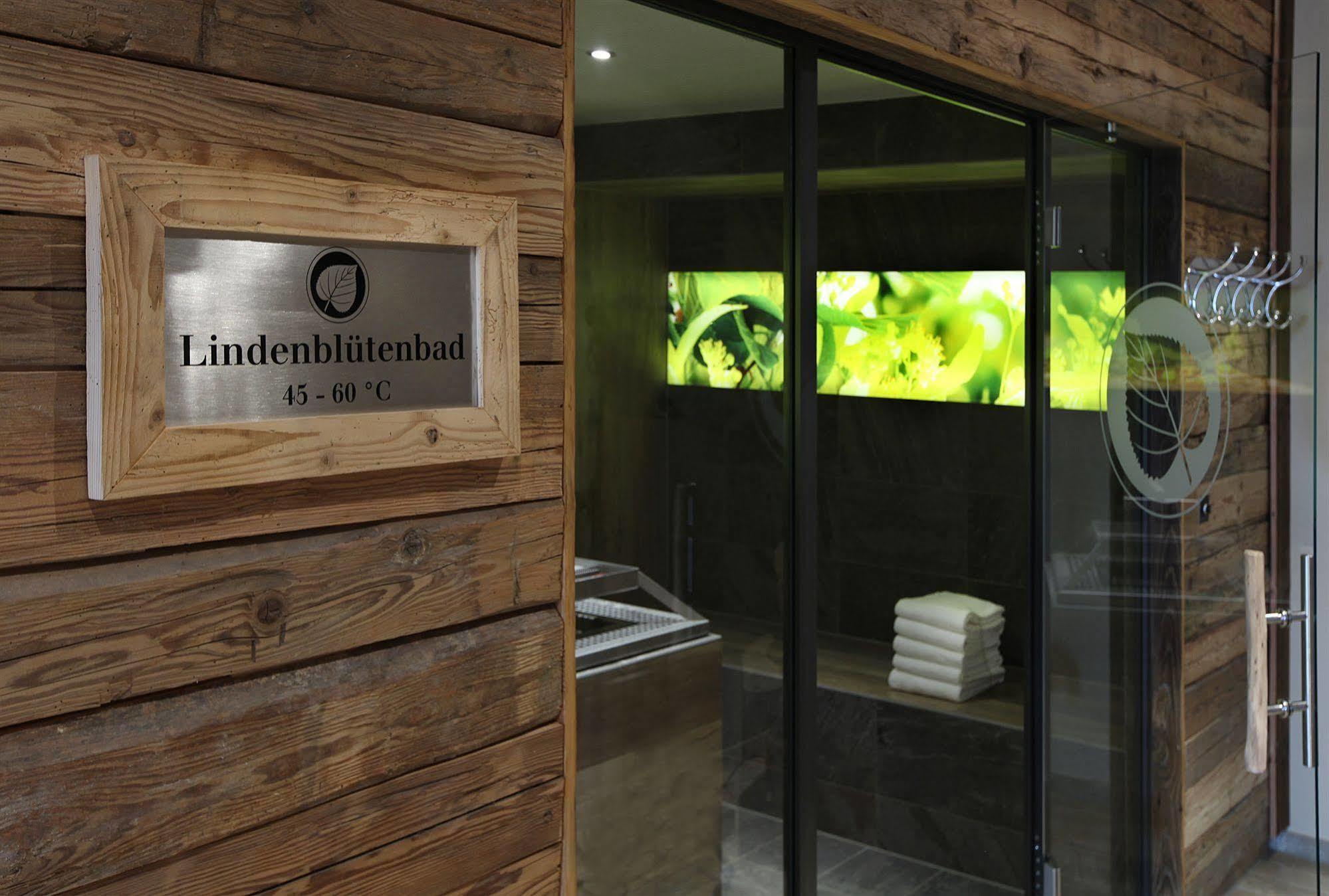 Spa & Golfresort Weimarer Land Blankenhain Buitenkant foto